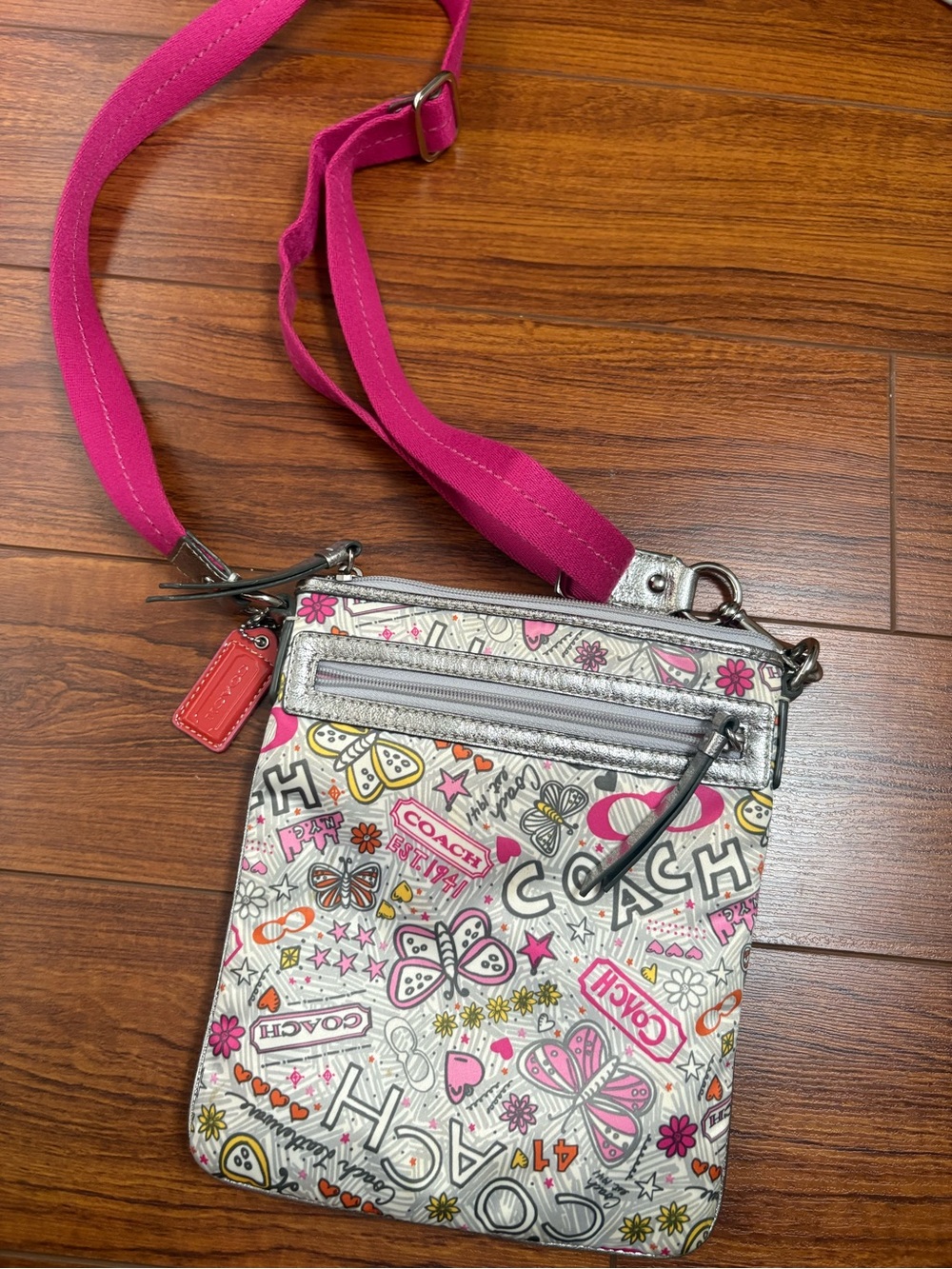 Coach poppy graffiti cross body